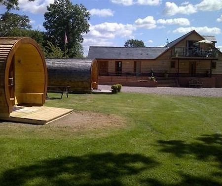 Big Bear Lodge Melverley Ngoại thất bức ảnh
