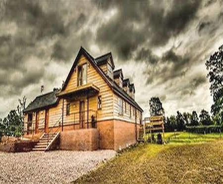 Big Bear Lodge Melverley Ngoại thất bức ảnh