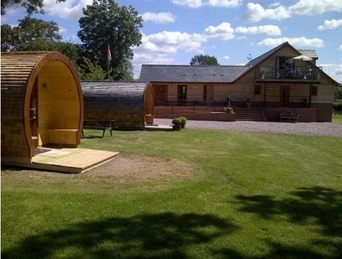 Big Bear Lodge Melverley Ngoại thất bức ảnh